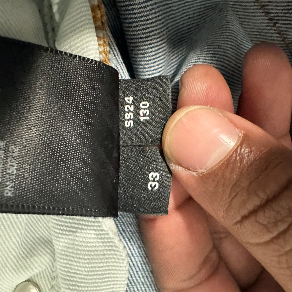 Amiri MX1 Cream Woven Core Logo Blue Denim Jeans Sz 33
