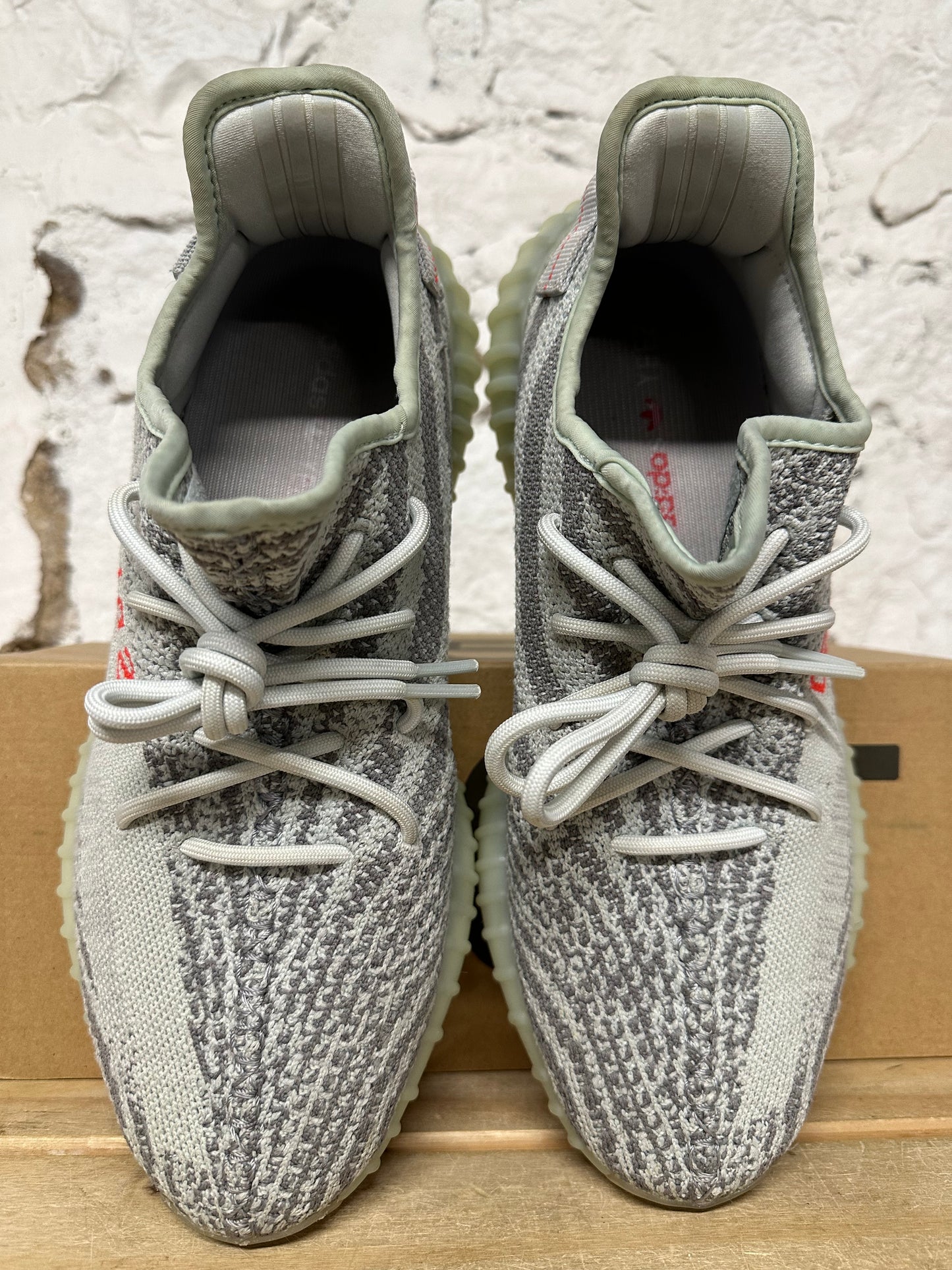 Yeezy 350 V2 Blue Tint Sz 11.5