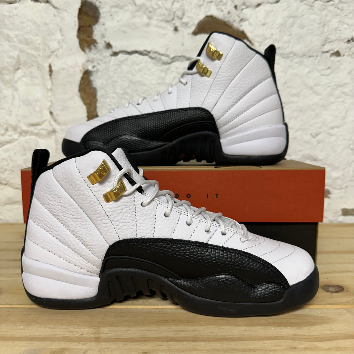 Air Jordan 12 Taxi (2025) Sz 7Y DS