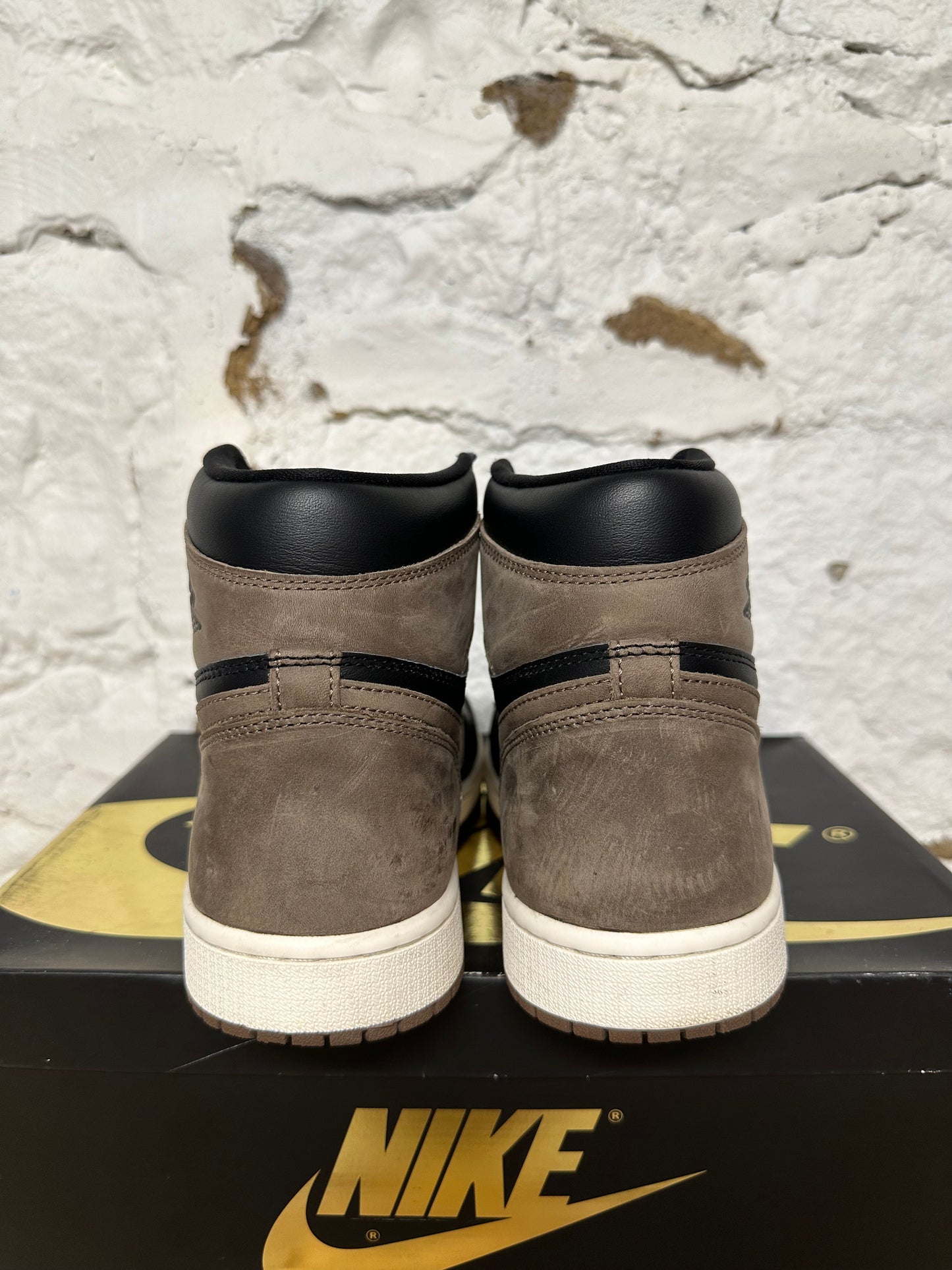 Air Jordan 1 Palomino Sz 9.5