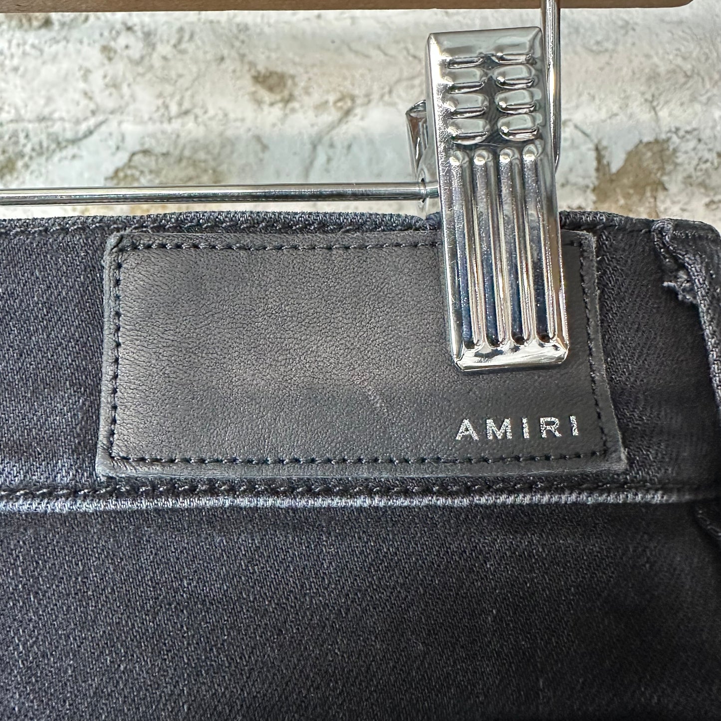 Amiri MX1 Camo Patch Black Denim Jeans Sz 29