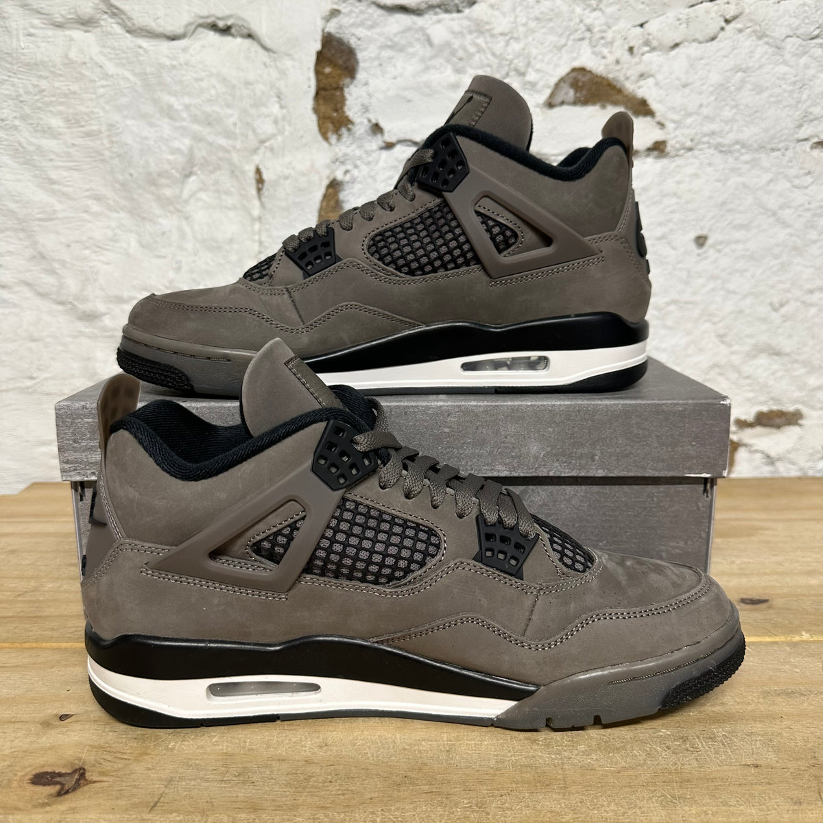 Air Jordan 4 Cave Stone Sz 11
