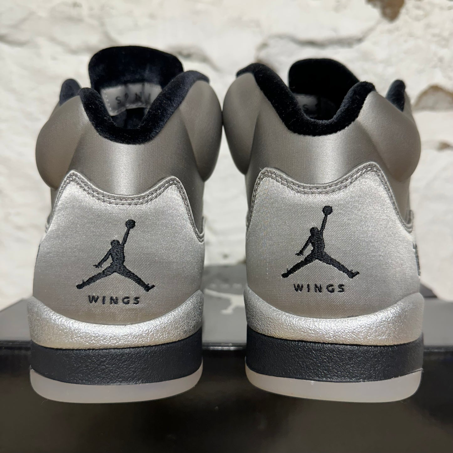 Air Jordan 5 Wings Sz 8.5 (10W)  DS