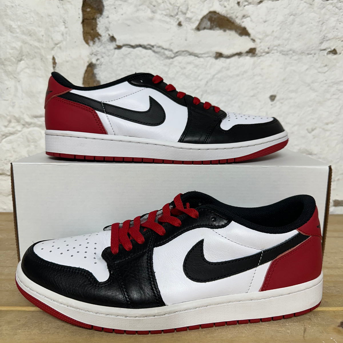 Air Jordan 1 Low Black Toe (2023) Sz 10.5