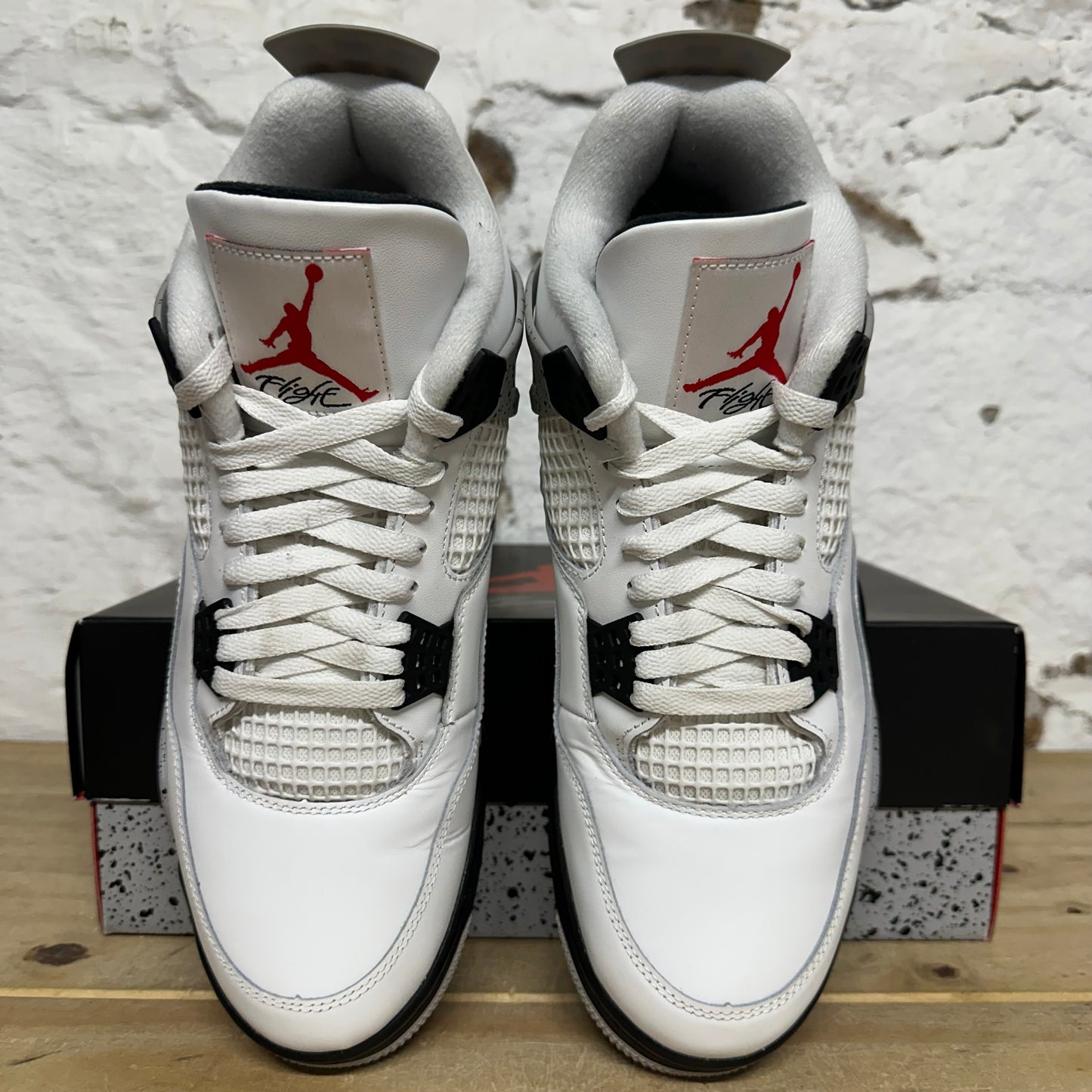 Air Jordan 4 White Cement (2025) Sz 11