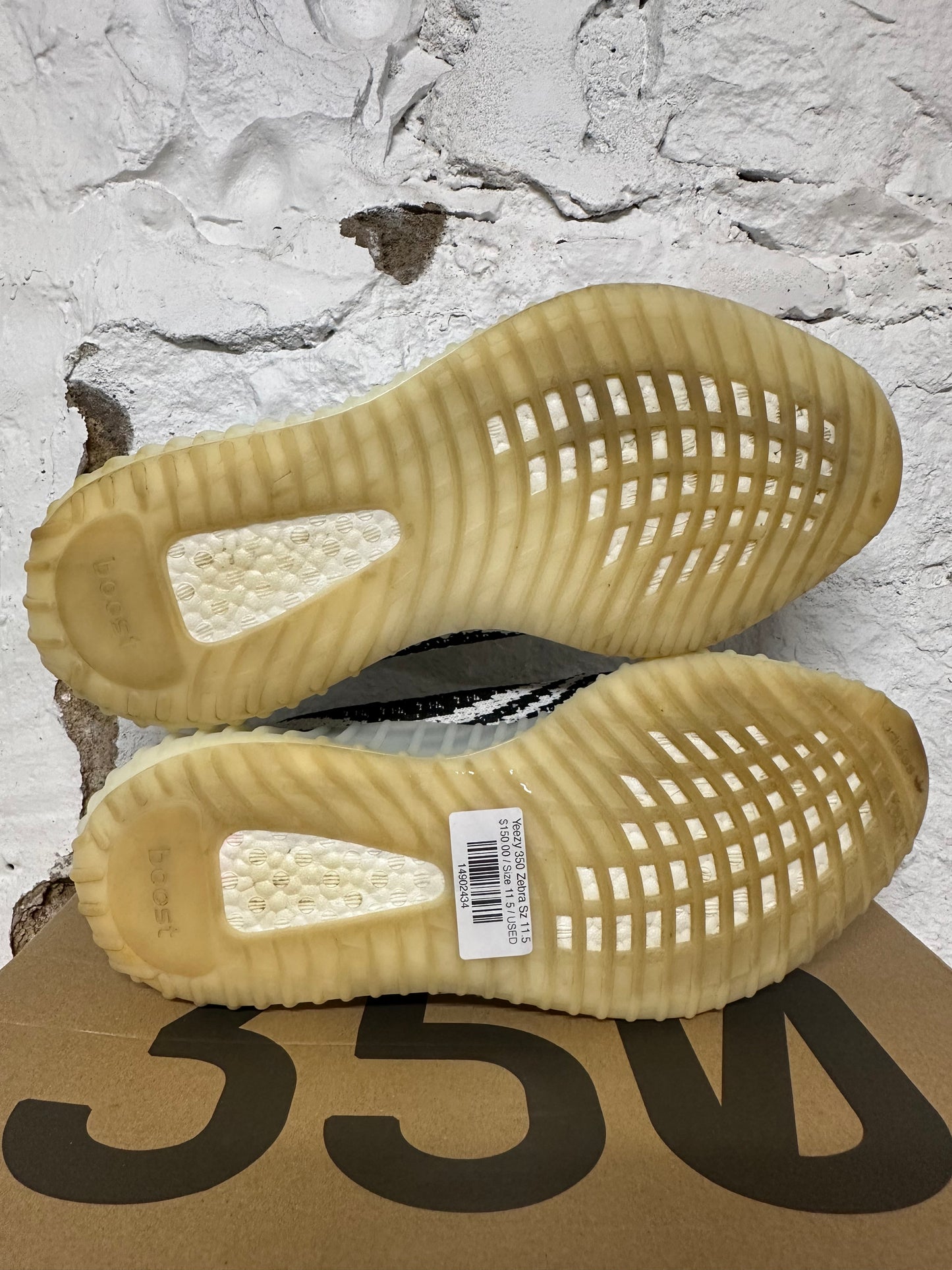 Yeezy 350 Zebra Sz 11.5
