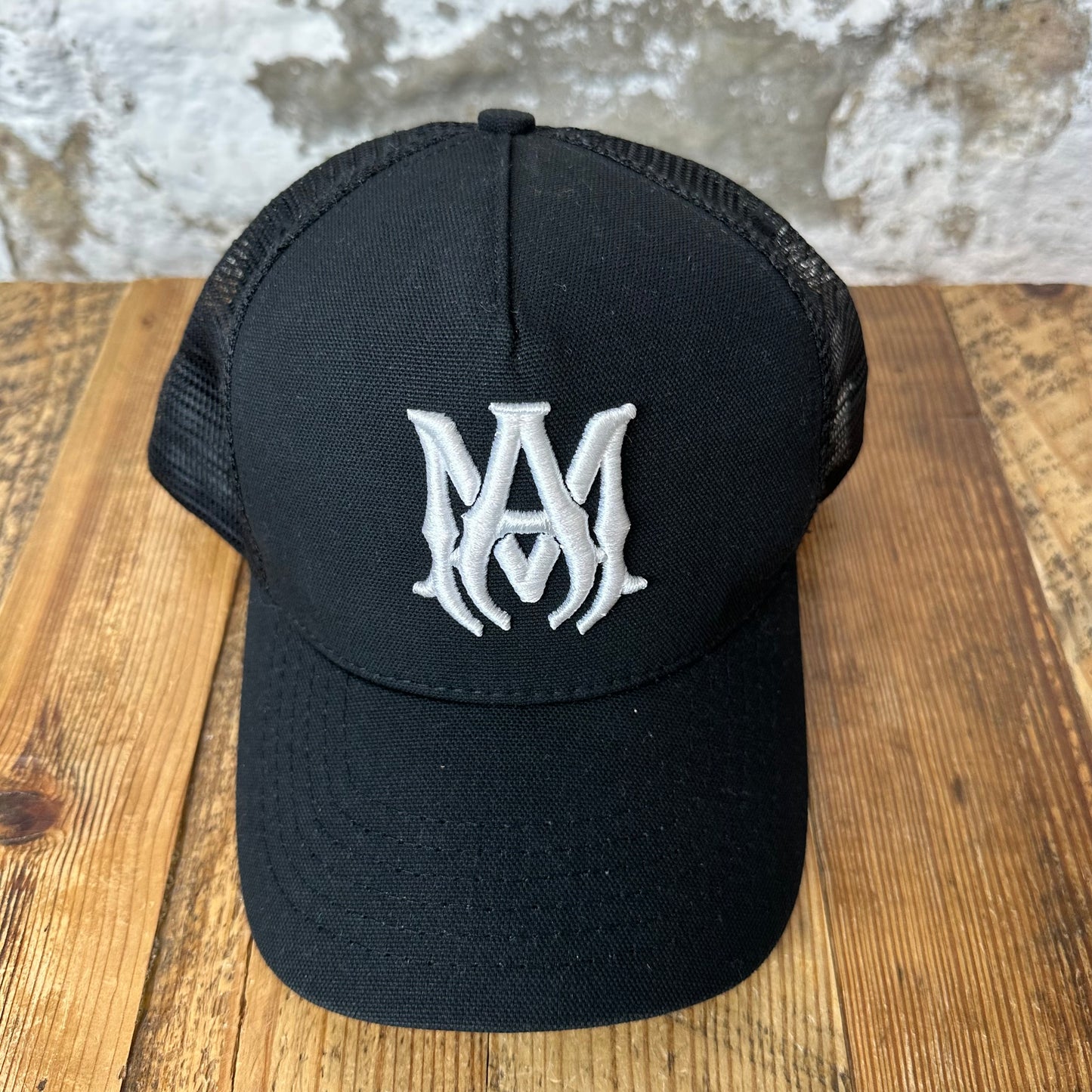 Amiri White AM Black Trucker Hat