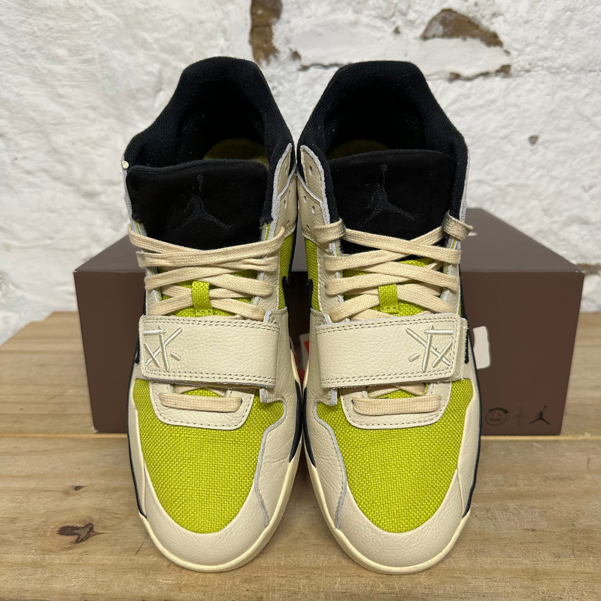 Jordan Jumpman Jack Travis Scott Bright Cactus Sz 10.5
