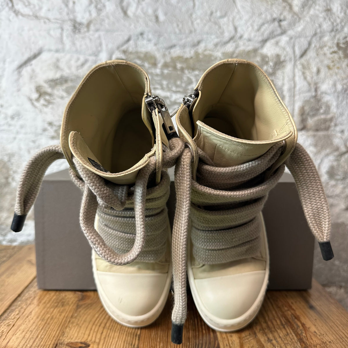 Rick Owens High Jumbo Lace Parchment Milk Sneaker Sz 5 (37)