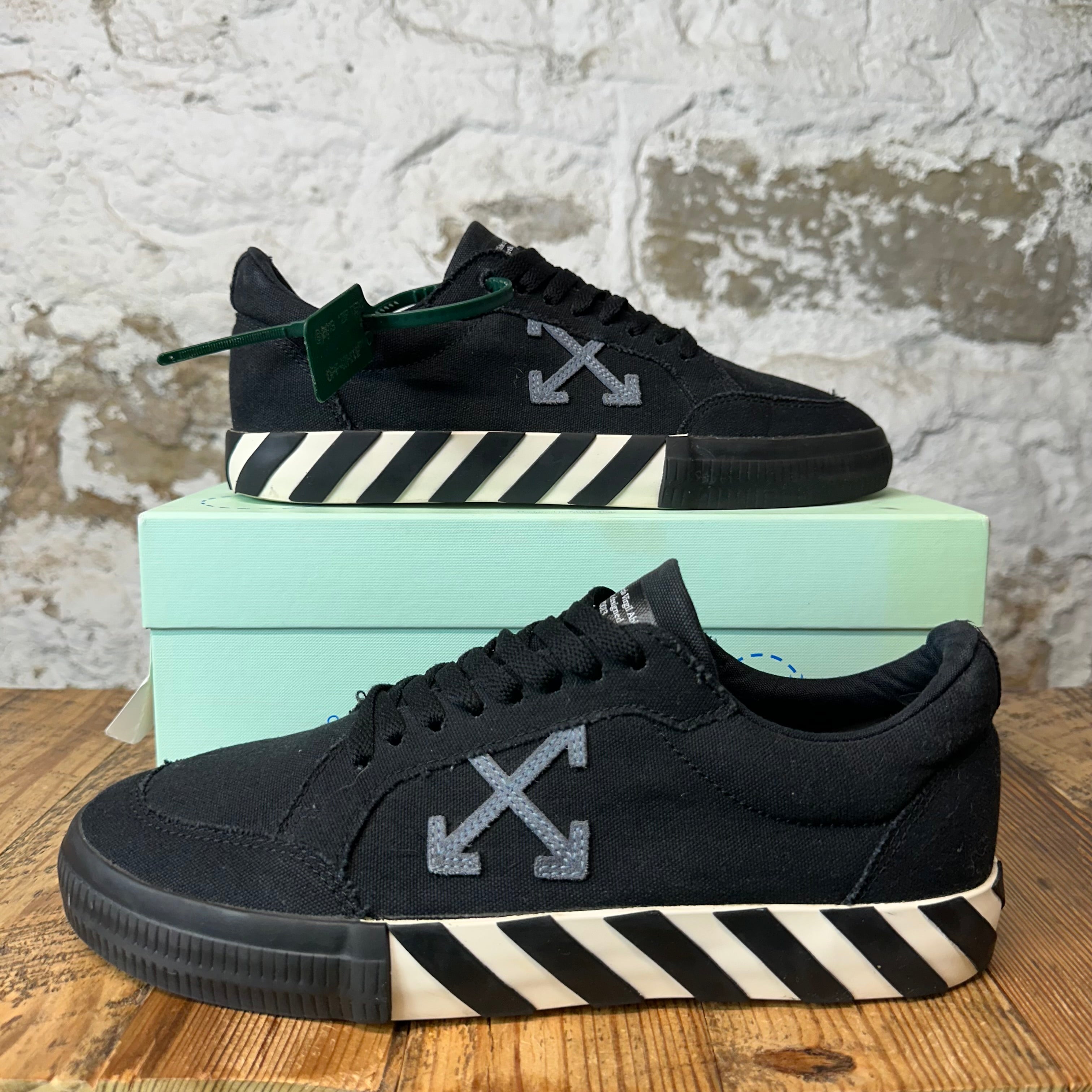 Off-White Vulc Blue Black Sneaker Sz 10 (43)