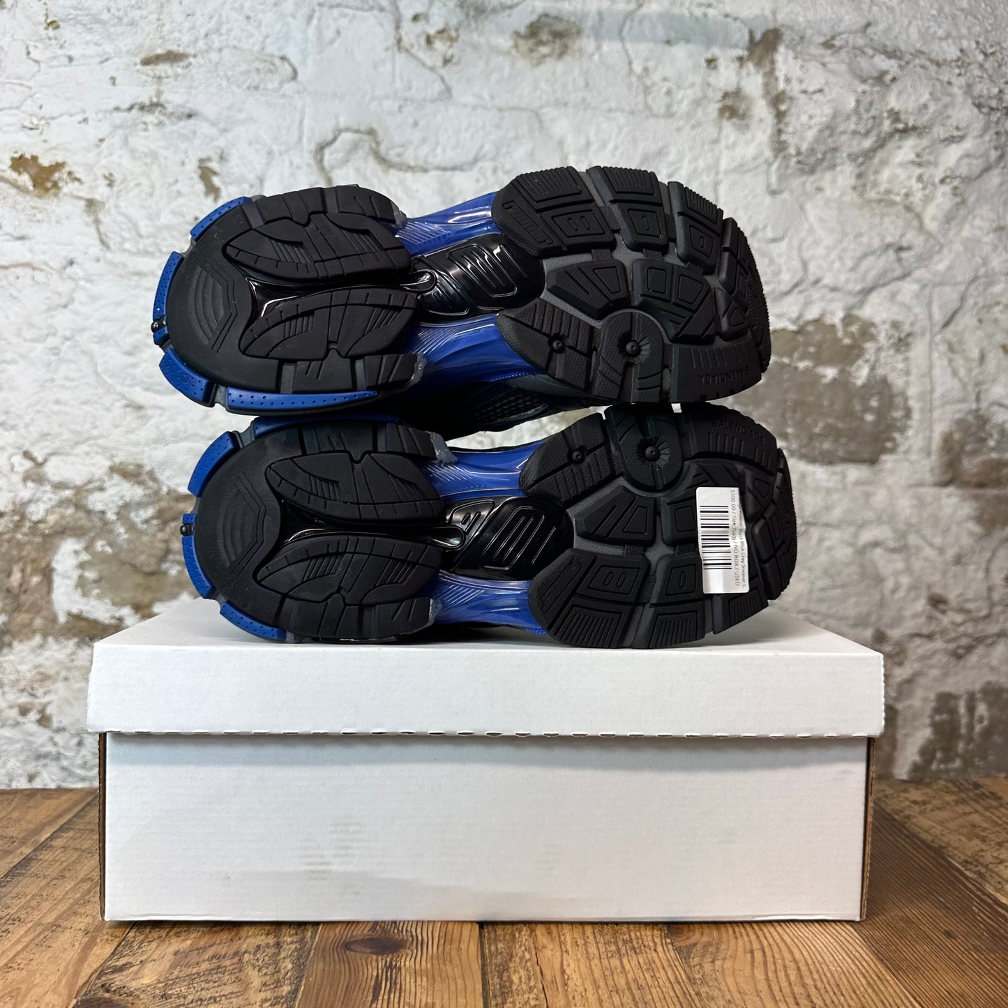 Balenciaga Runner Black Blue Grey Sneaker Sz 7 (40)