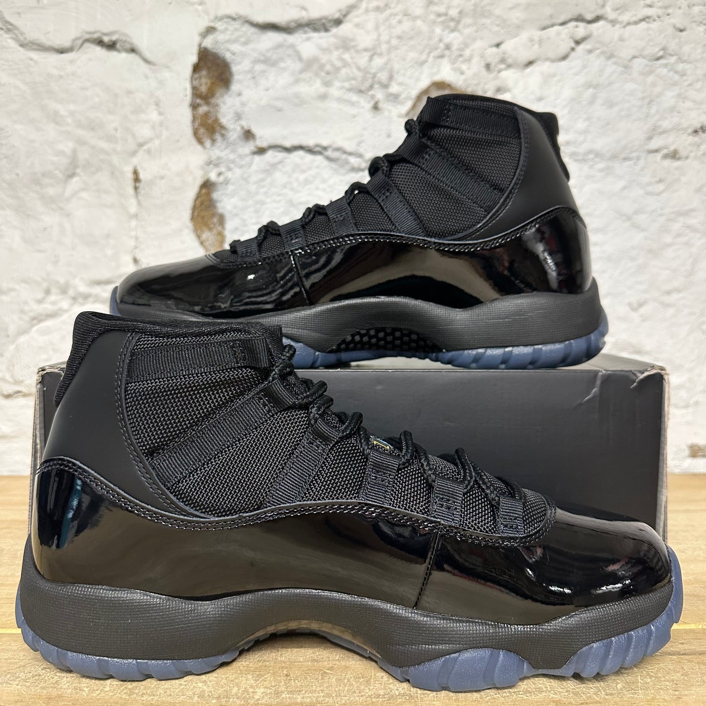 Air Jordan 11 High Gamma Blue (2025) Sz 9