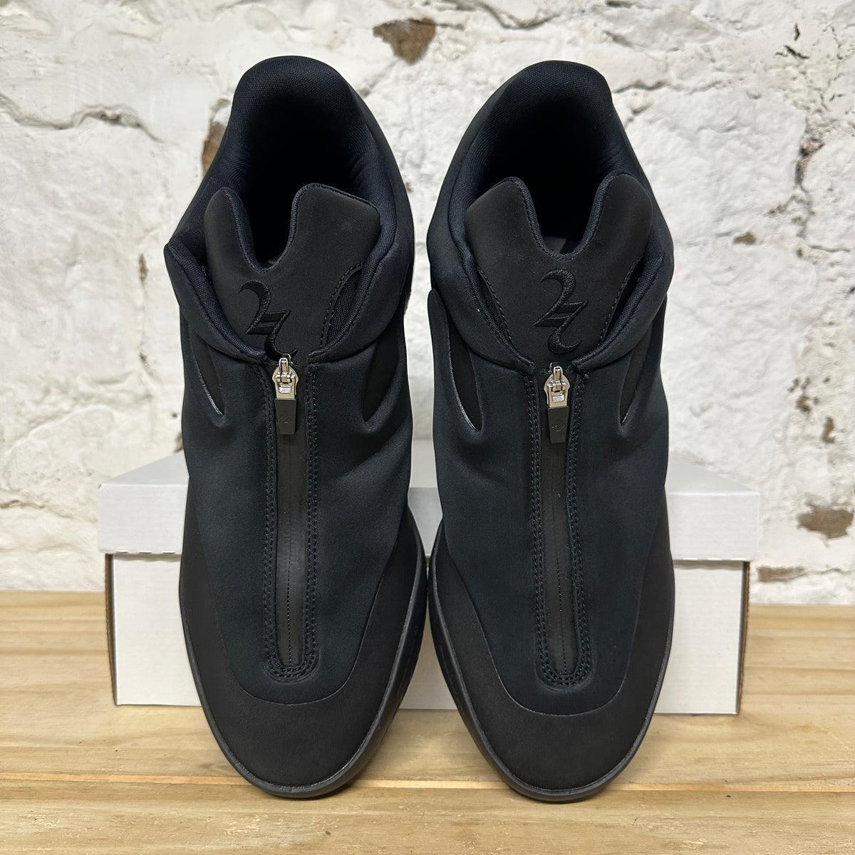 Converse SHAI 001 Charm Black Sz 14