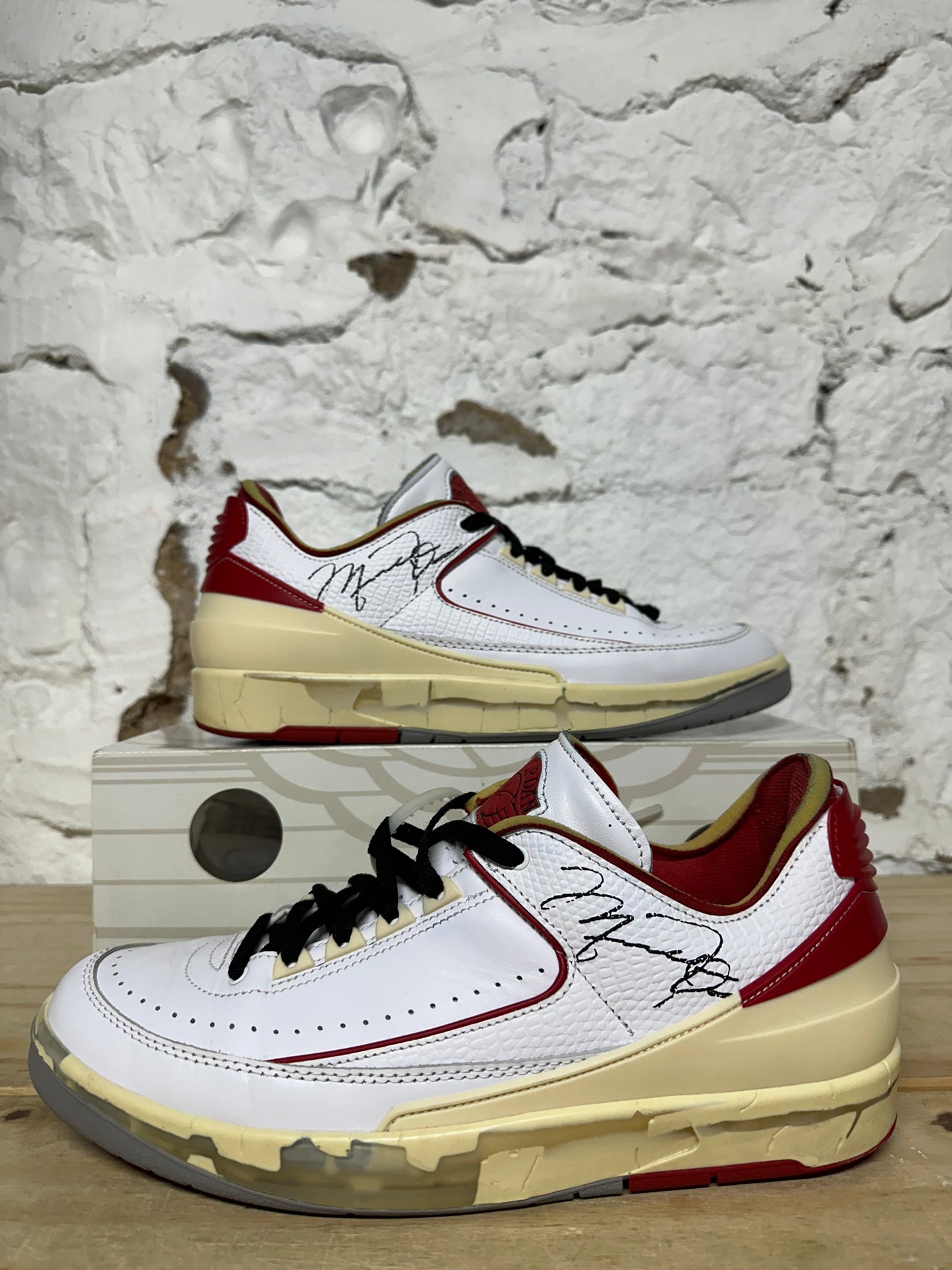 Air Jordan 2 Low Off White Chicago Sz 10