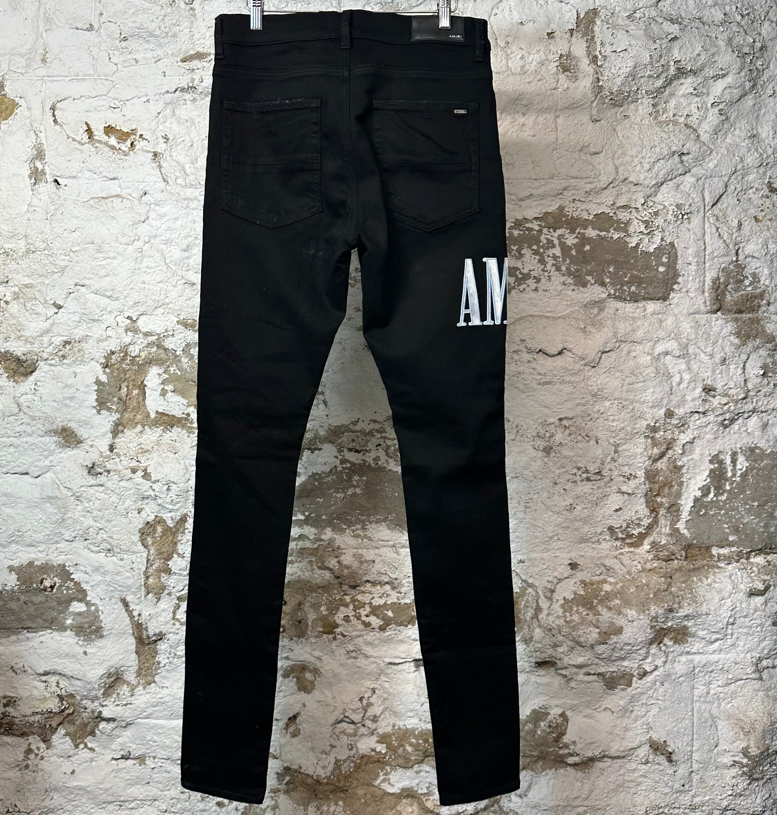 ・ページ　amiri Amiri Logo Leather Classic Low-Top Sneakers | Saks Fifth Avenue