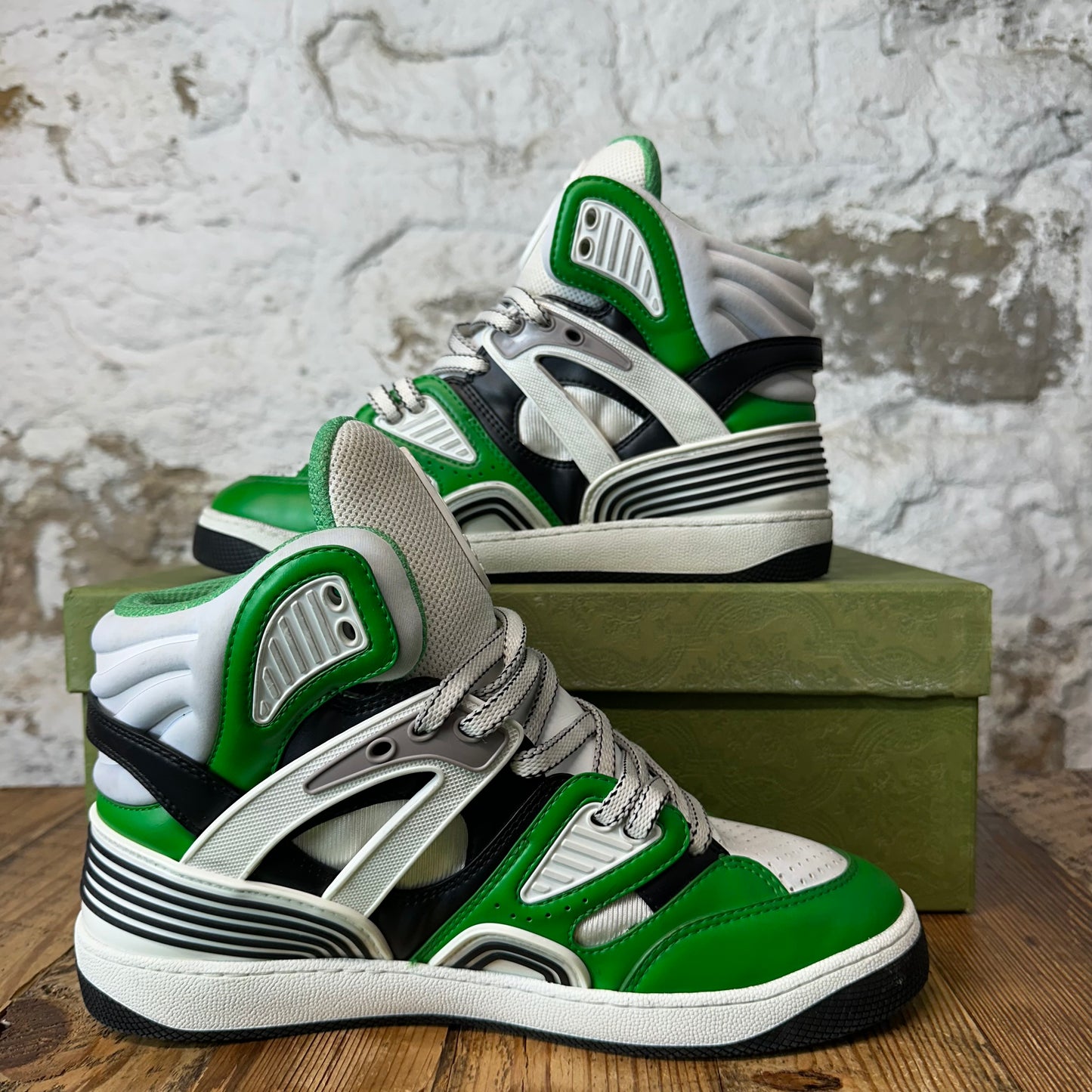 Gucci Basket White Demetra Green Sneaker Sz 7