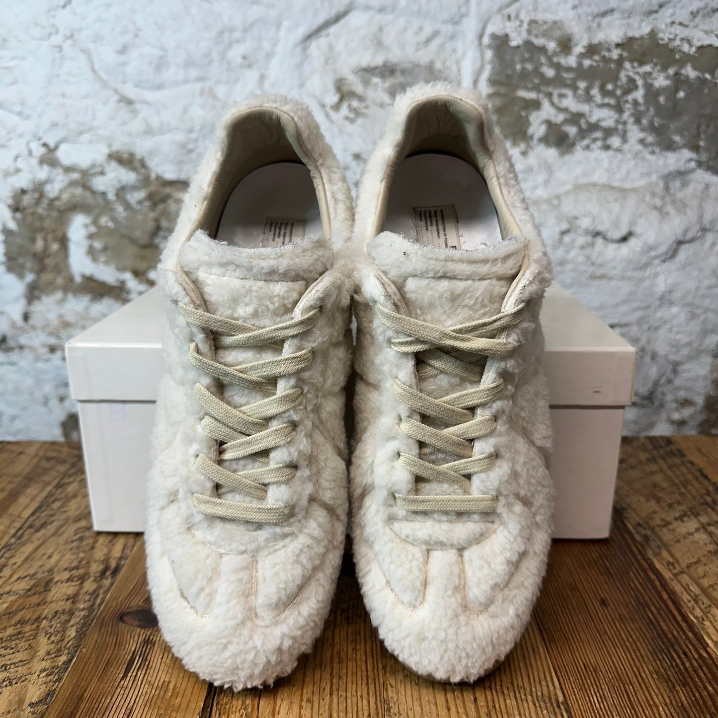 Maison Margiela Replica White Faux Shearling Sneaker Sz 10 (43)