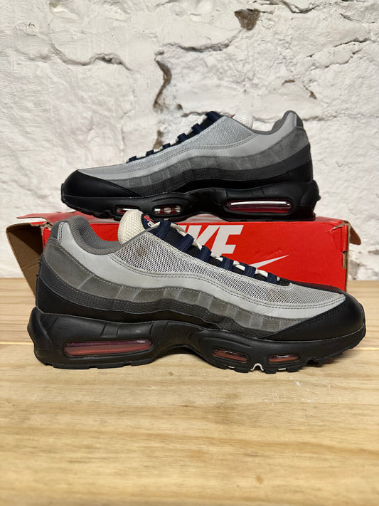 Nike Air Max 95 Track Red Smoke Grey Sz 13