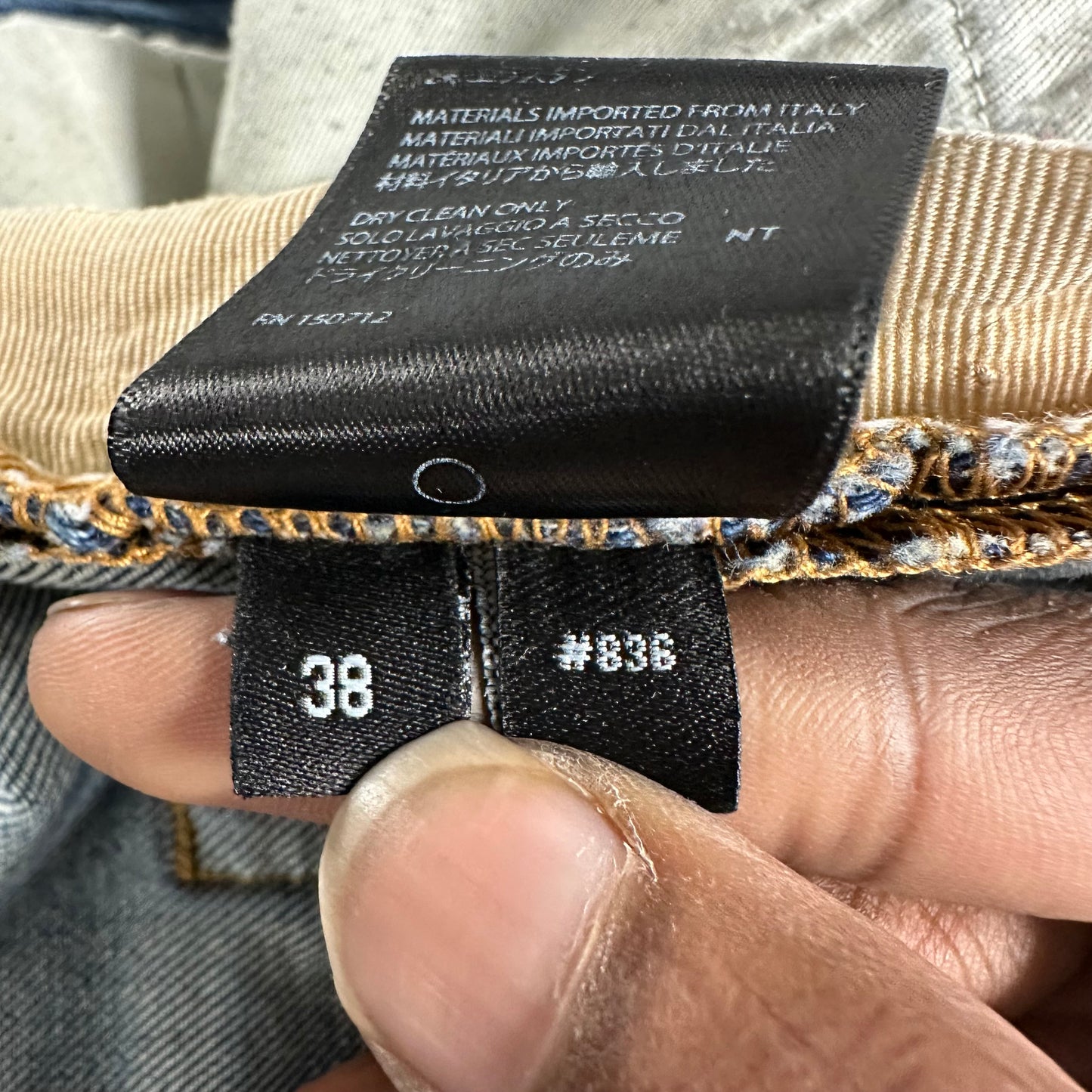 Amiri Knee Rip Shotgun Dark Blue Denim Jeans Sz 38