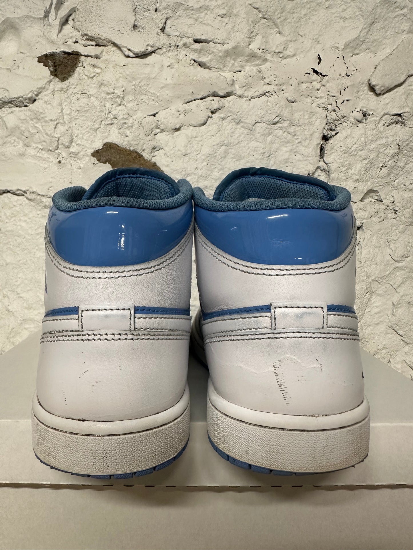 Air Jordan 1 Mid Legend Blue Sz 11