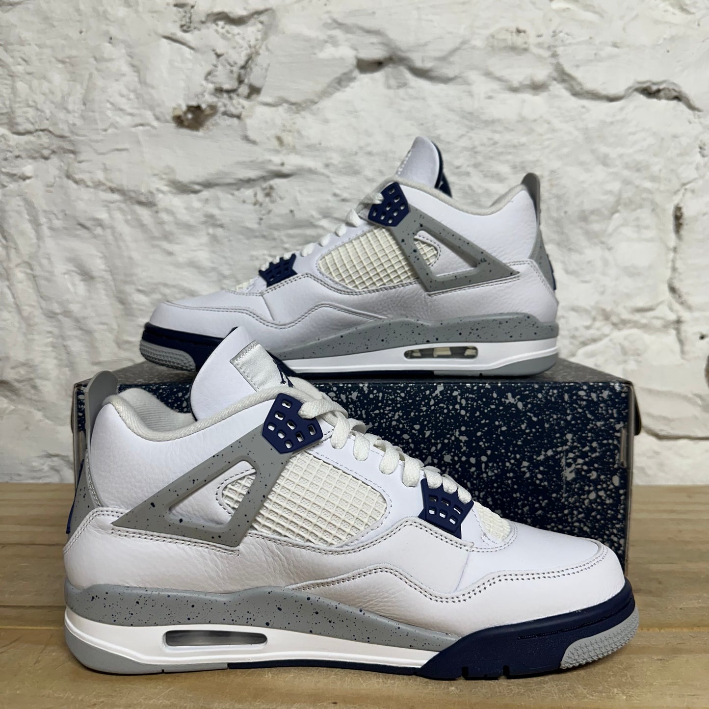 Air Jordan 4 Midnight Navy Sz 10 DS