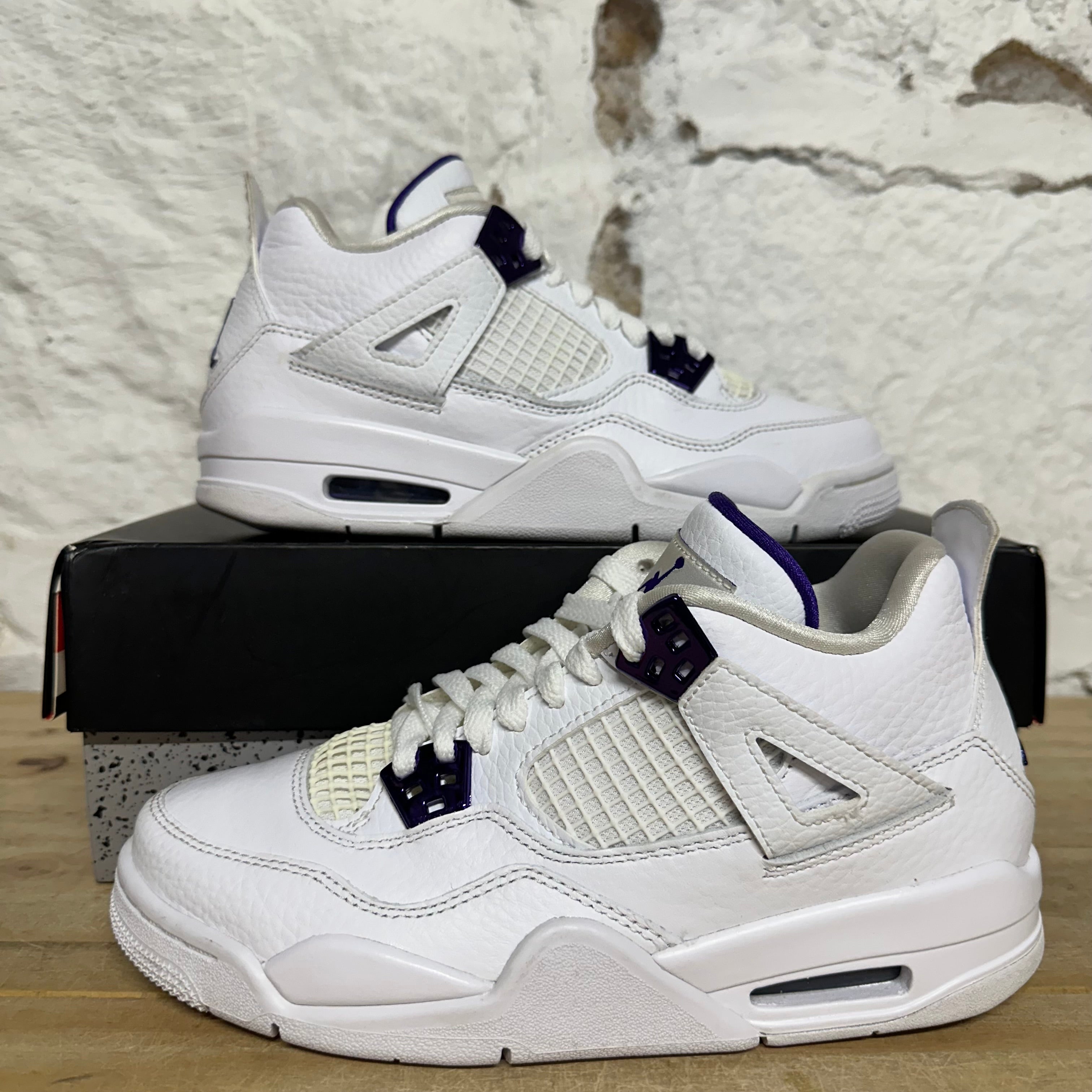 Air Jordan 4 Purple Metallic Sz 5.5Y