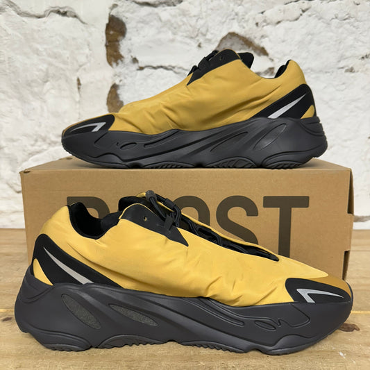 Yeezy 700 MNVN Honey Flux Sz 12