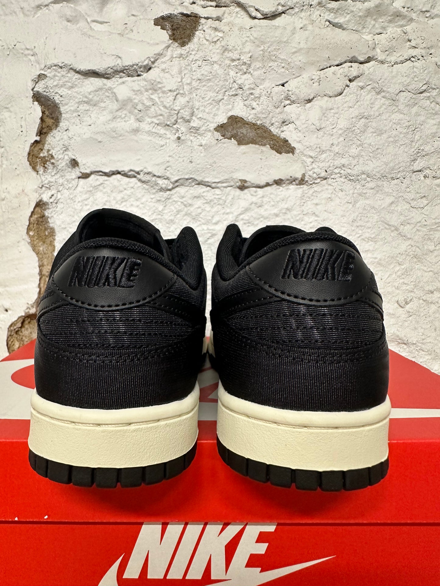 Nike Dunk Low Black Canvas Sz 9.5 DS