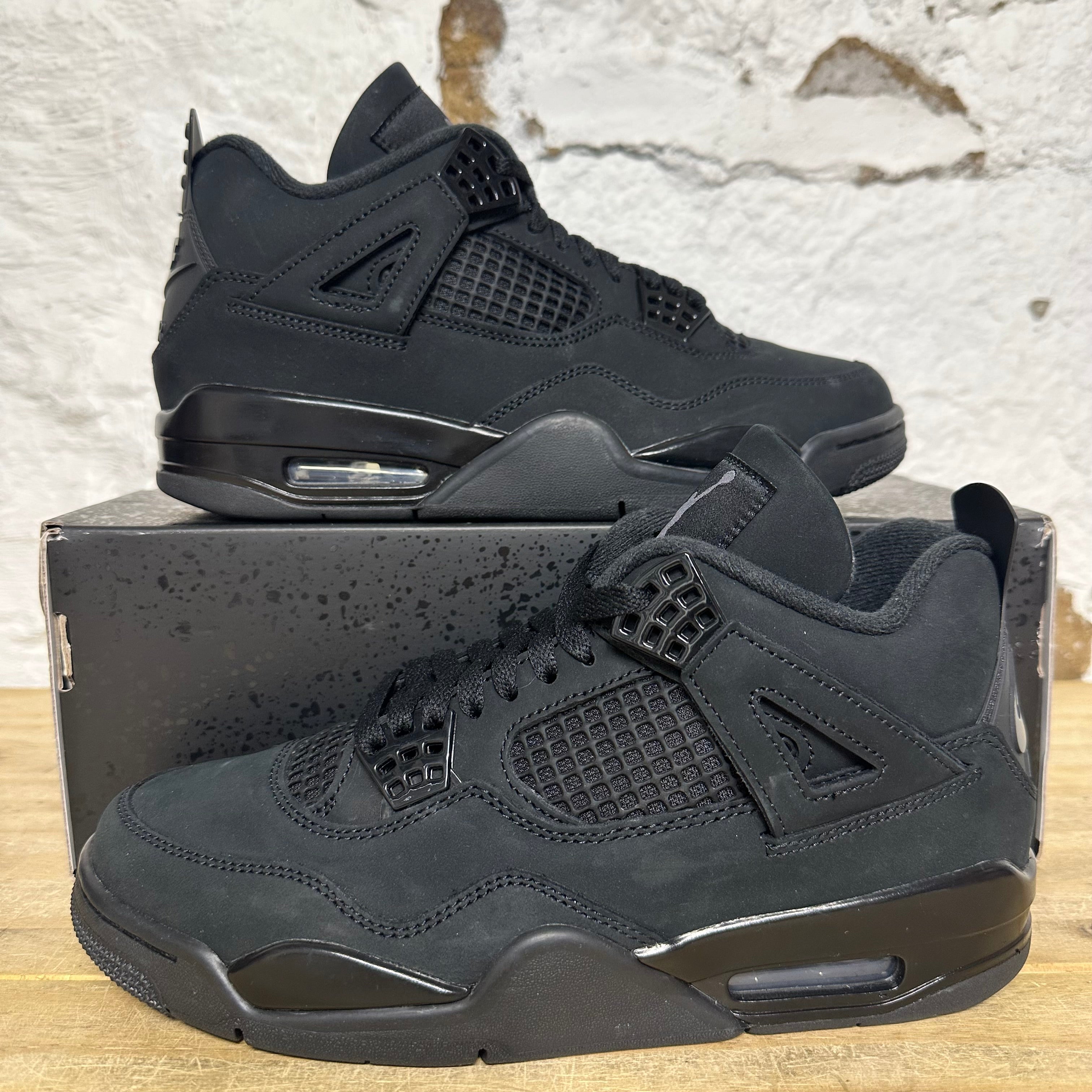 Air Jordan 4 Black Cat (2025) Sz 8 DS