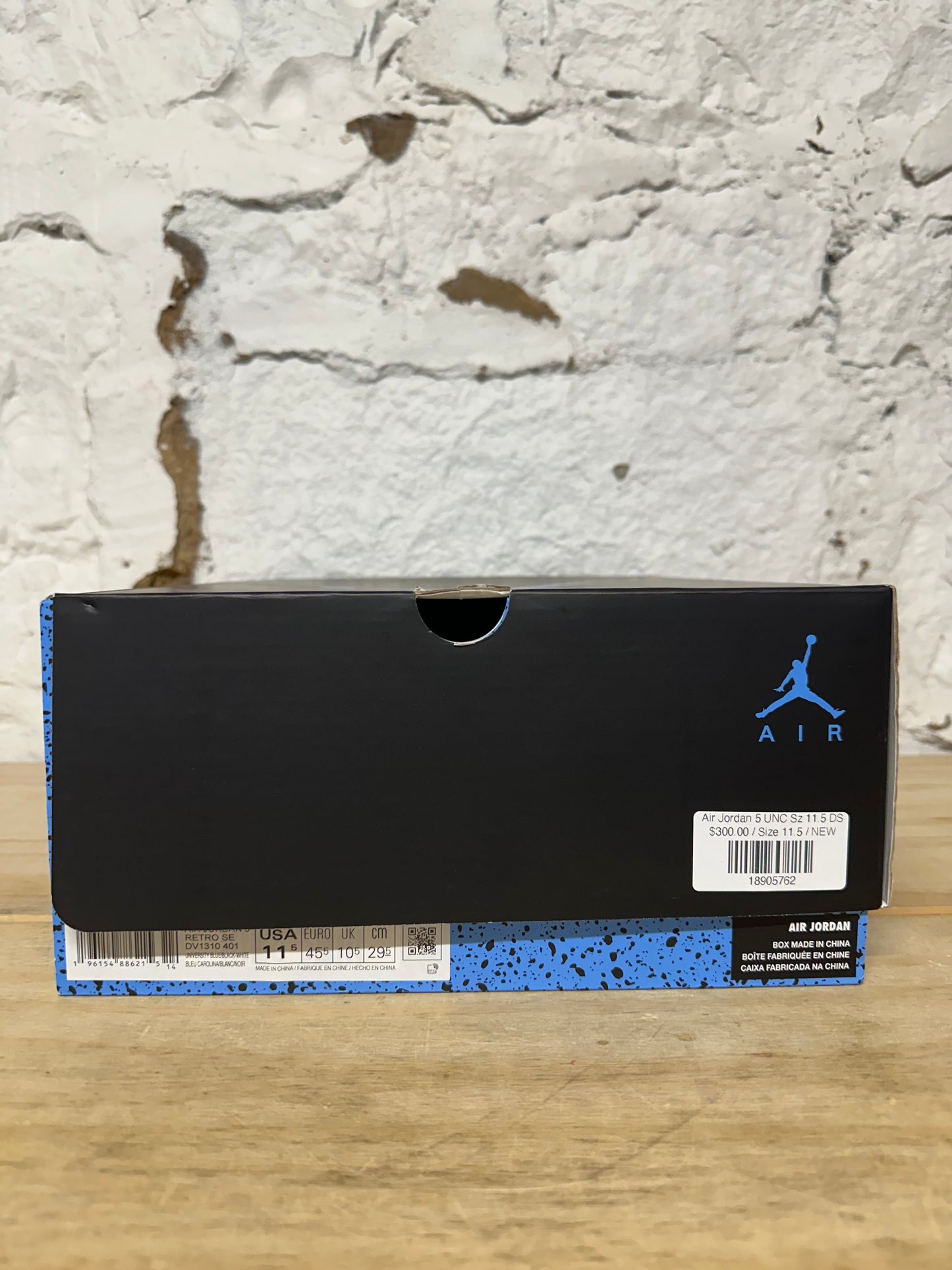 Air Jordan 5 UNC Sz 11.5 DS