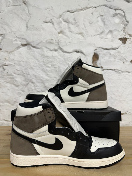 Air Jordan 1 High Dark Mocha Sz 11 DS