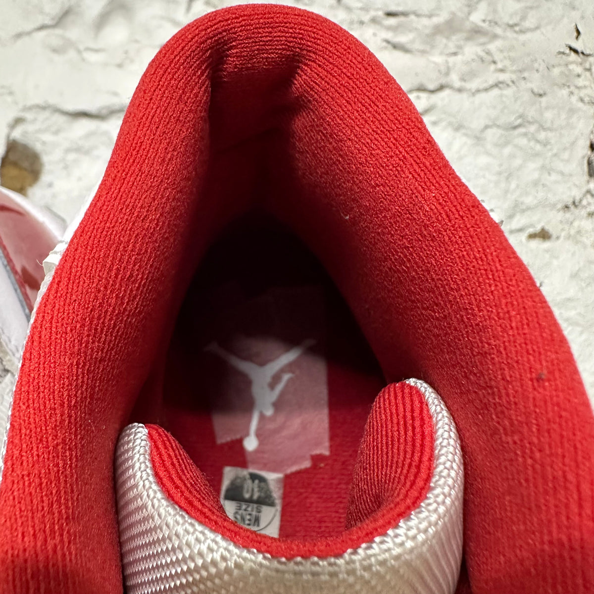 Air Jordan 11 High Cherry (2022) Sz 10