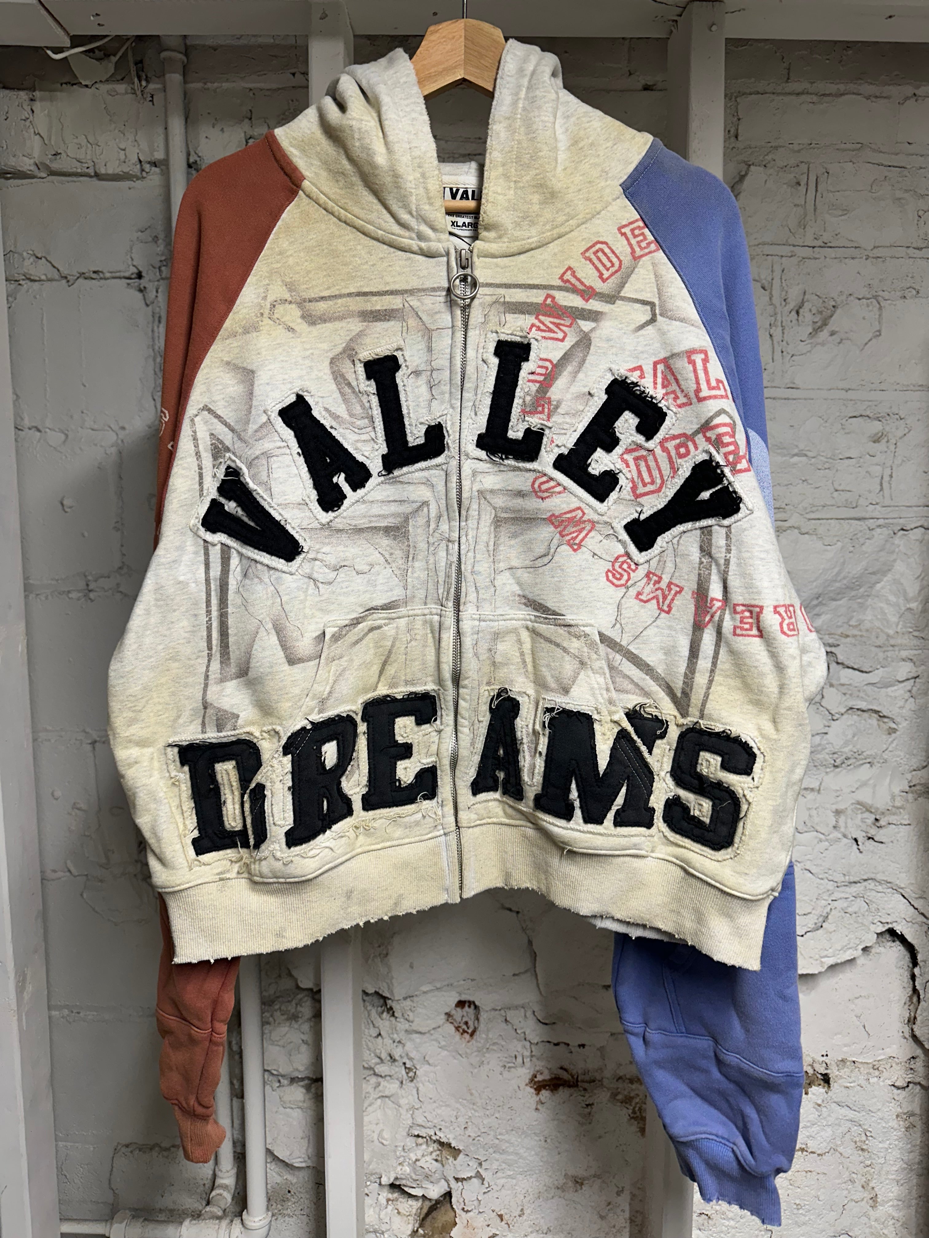 Vale Dreams Multi Color Zip Up Hoodie Sz XL