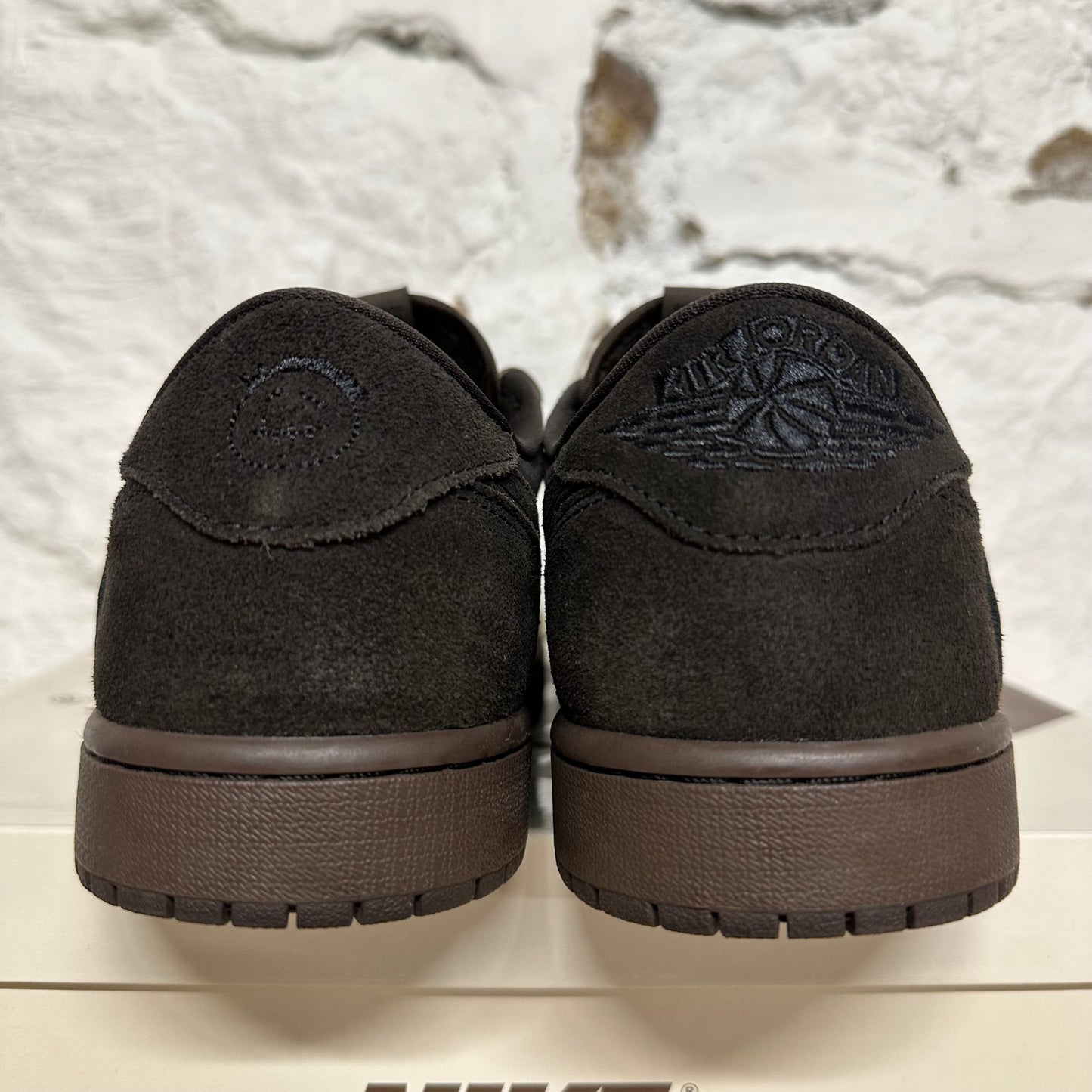Air Jordan 1 Low Travis Scott Velvet Brown Sz 10.5