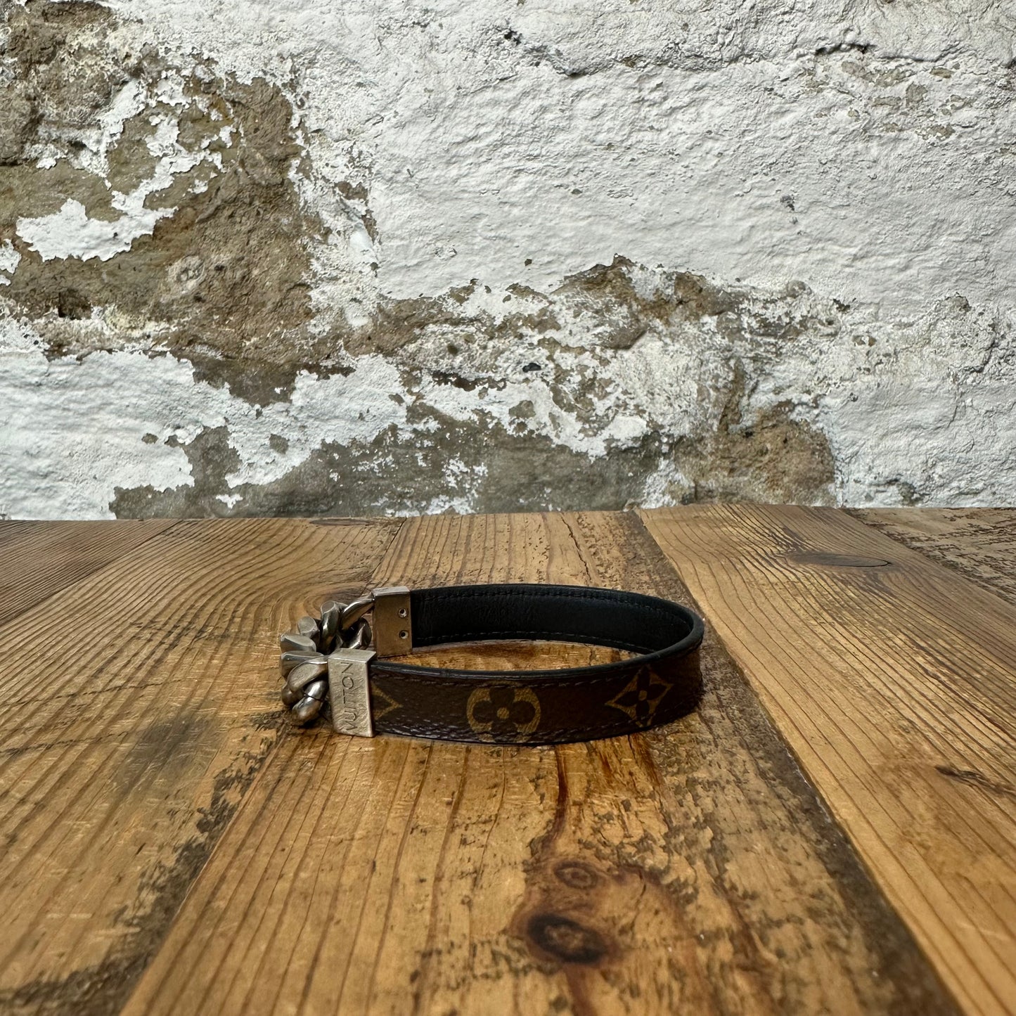 Louis Vuitton Chain Brown Monogram Bracelet Sz (21)