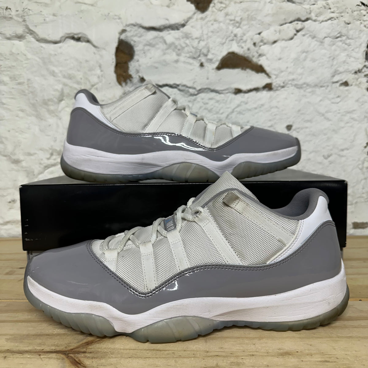 Air Jordan 11 Low Cement Grey Sz 13