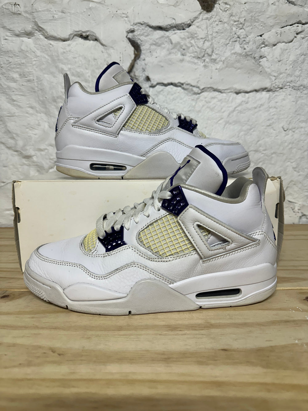 Air Jordan 4 Metallic Purple Sz 8