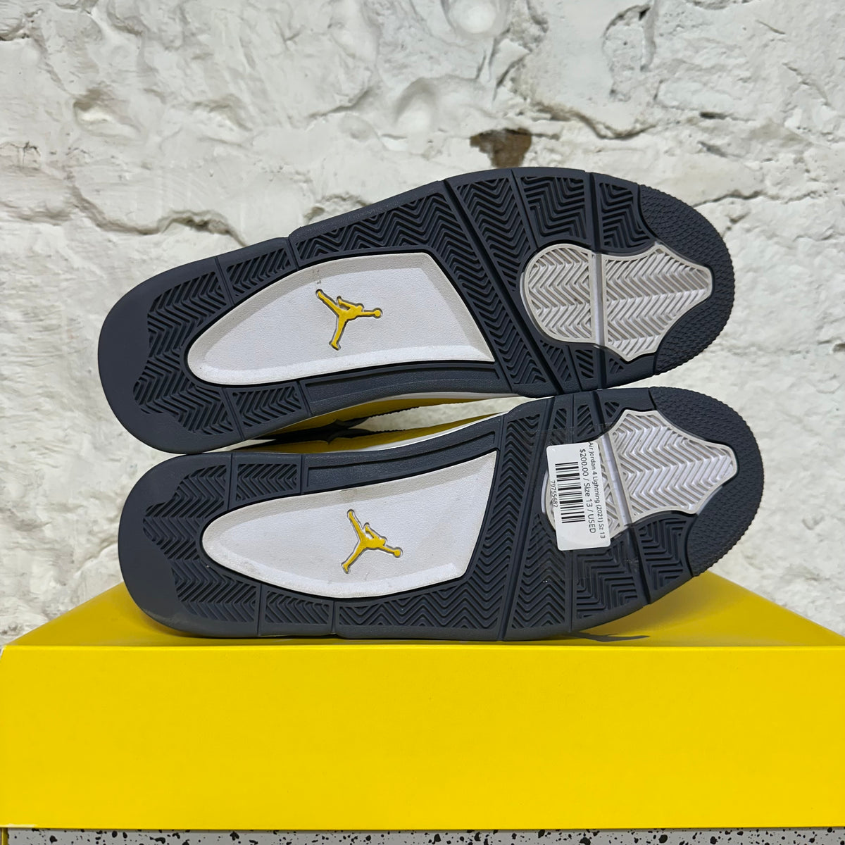 Air Jordan 4 Lightning (2021) Sz 13