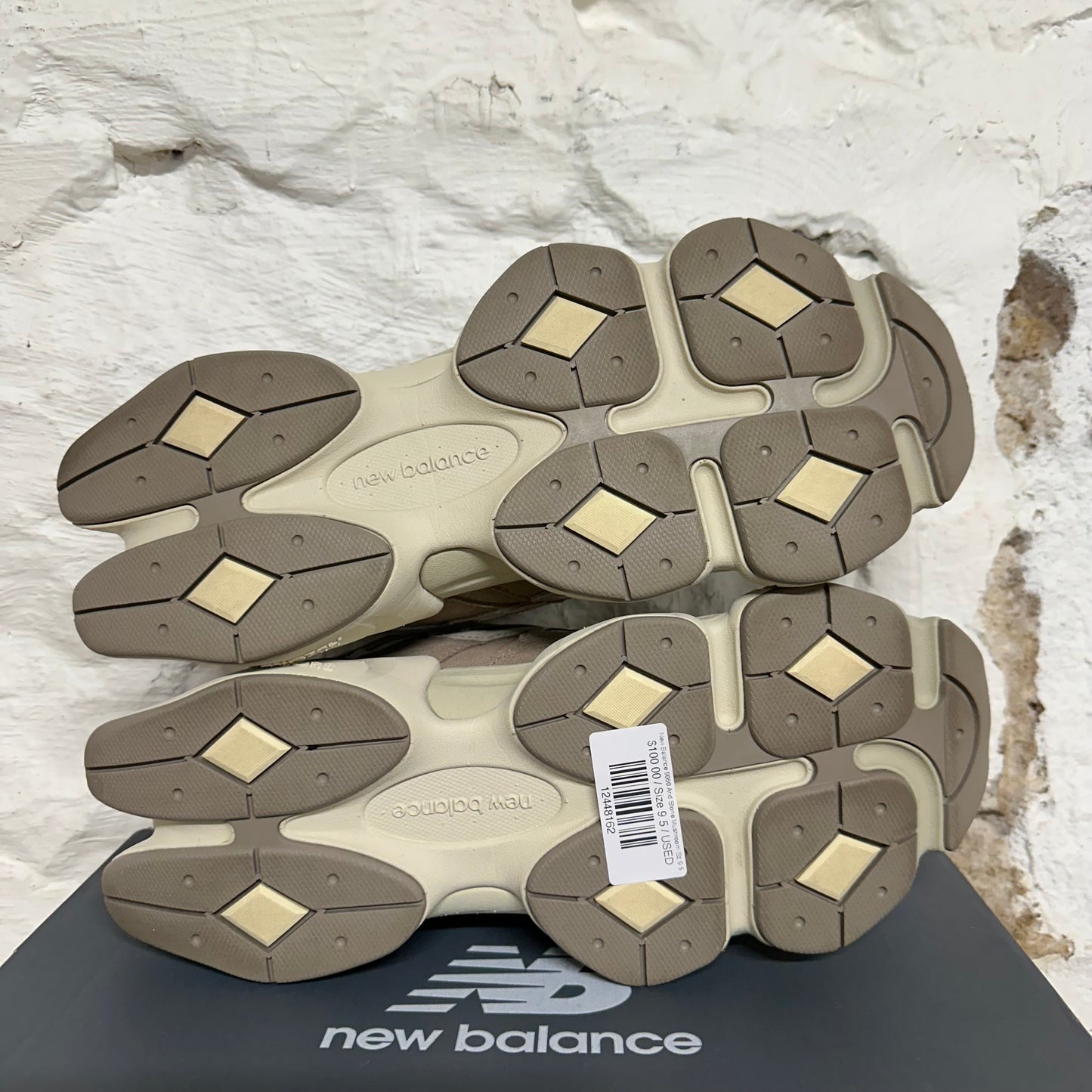 New Balance 9060 Arid Stone Mushroom Sz 9.5