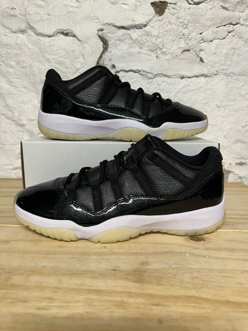Air Jordan 11 Low 72-10 Sz 14 DS