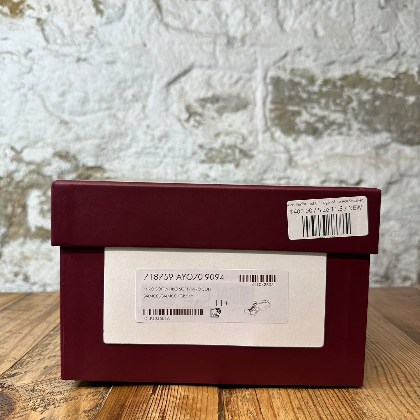 Gucci Perforated GG Logo White Ace Sneaker Sz 11.5 DS
