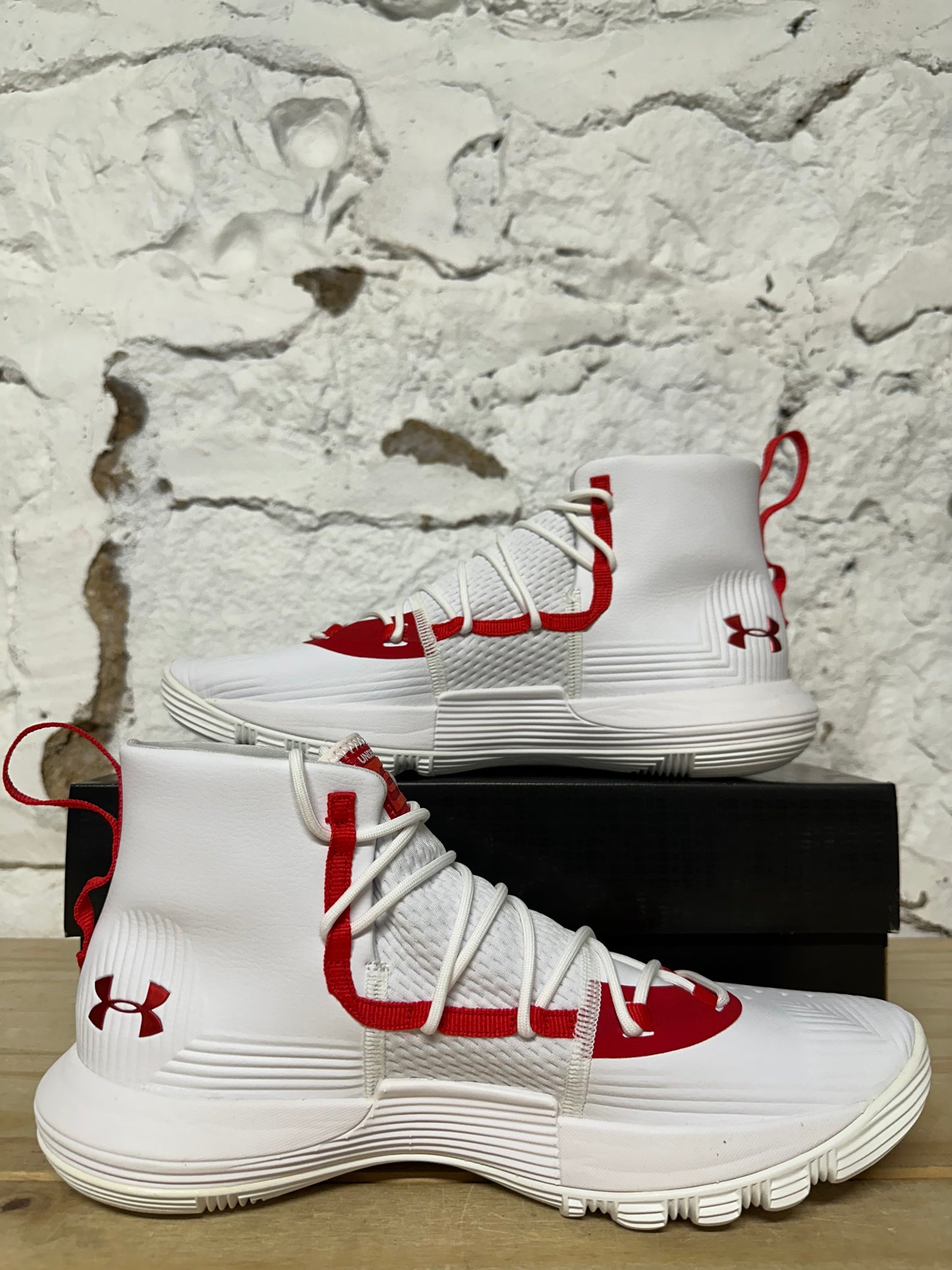 Under Armour Curry 3Zer0 2 White Red Sz 10.5 DS