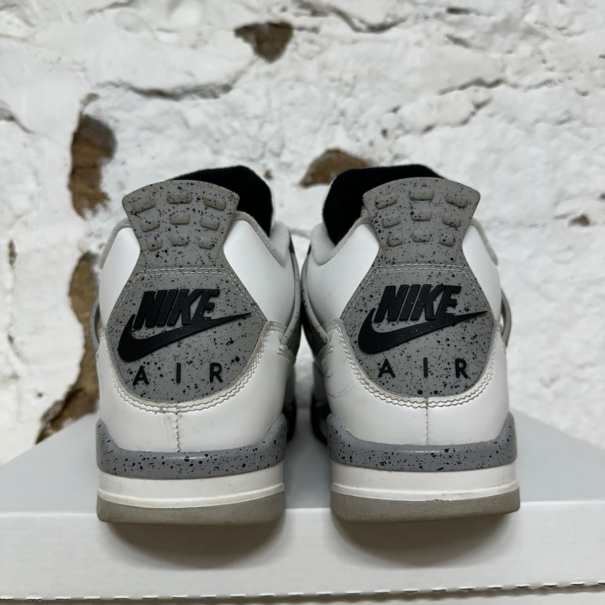 Air Jordan 4 White Cement (2025) Sz 8