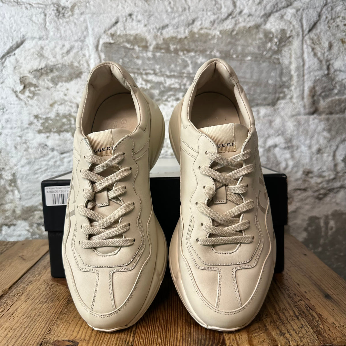 Gucci Rhyton Vintage Logo Cream Sneaker Sz 7.5