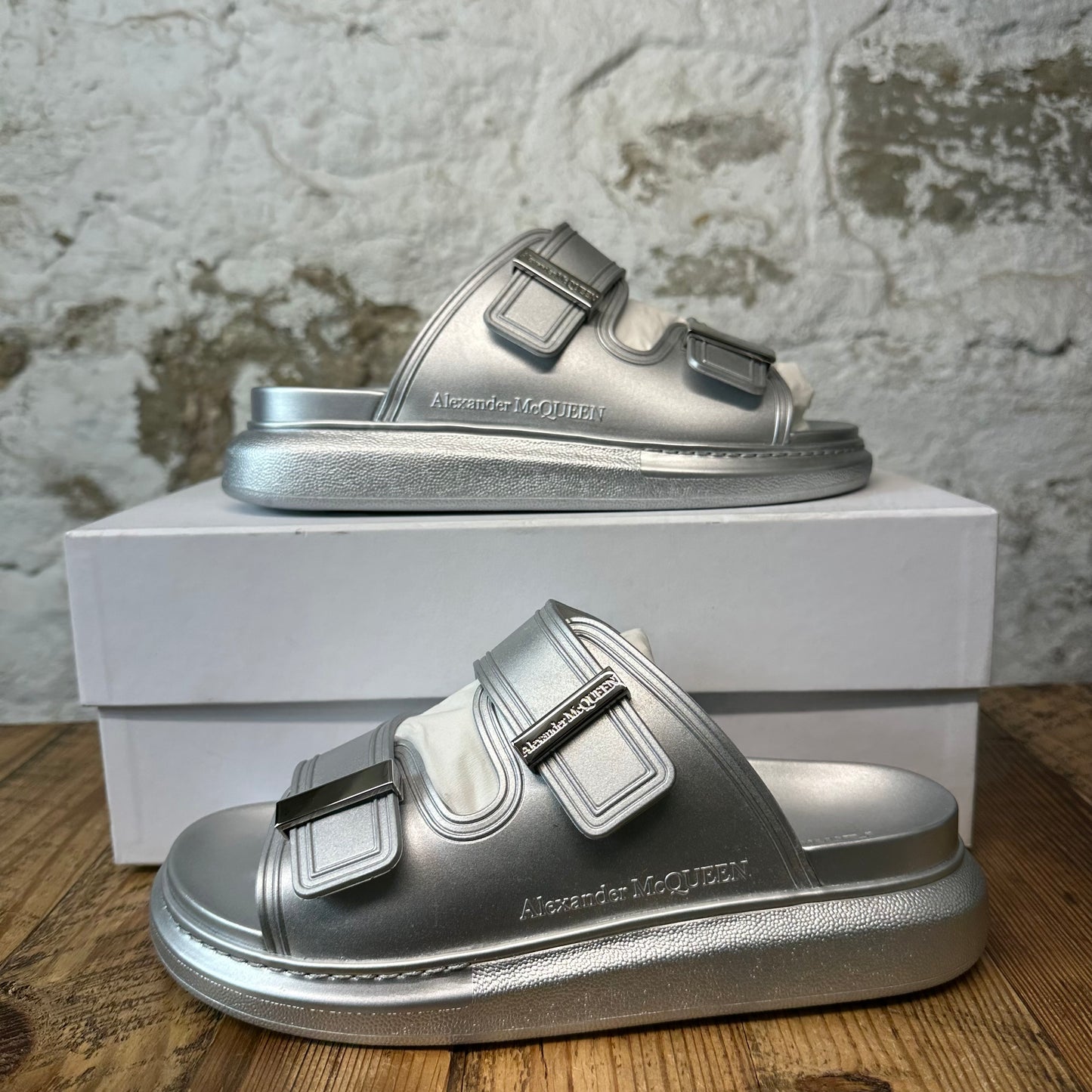 Alexander McQueen Silver Hybrid Slide Sz 7 (40) DS