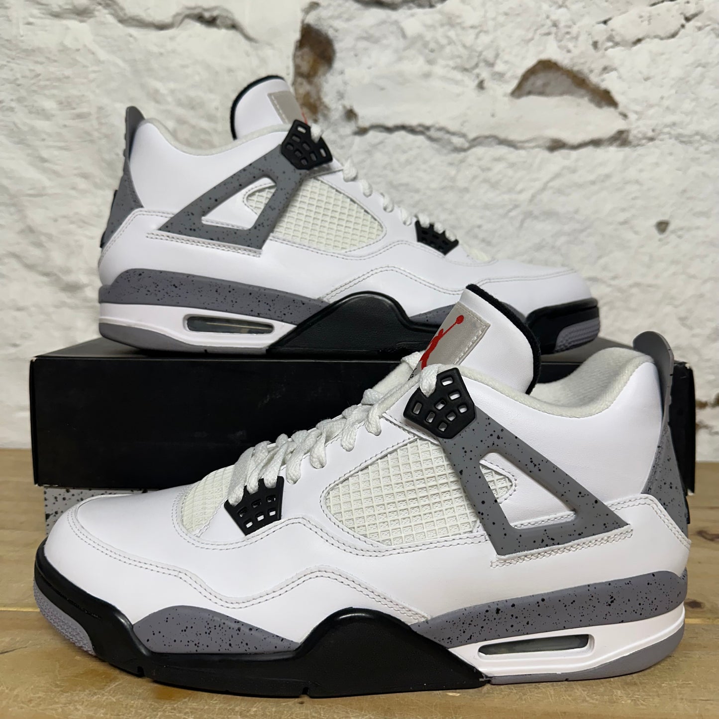 Air Jordan 4 White Cement (2012) Sz 11