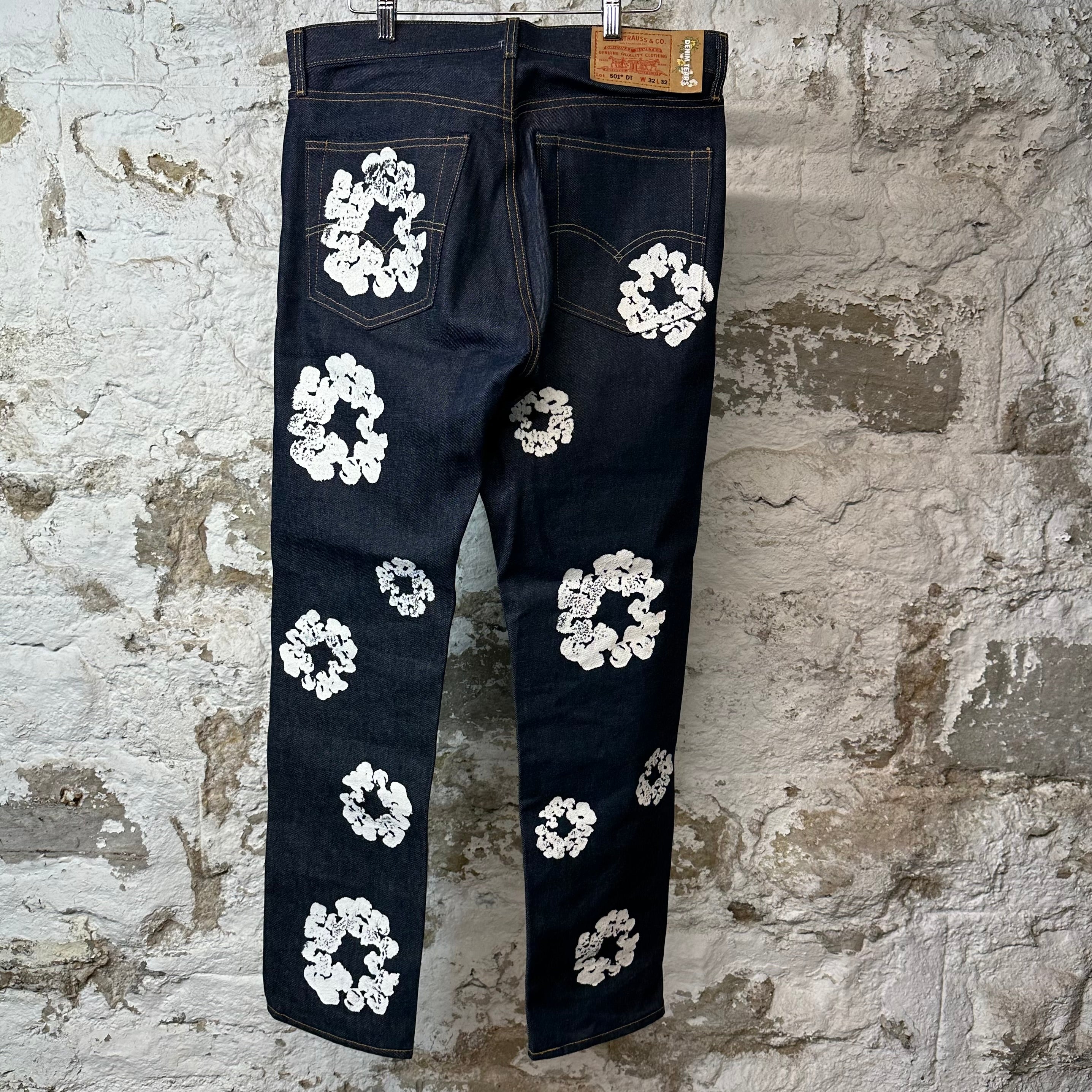 デニムティアーズ DENIM TEARS – The Gallery Online