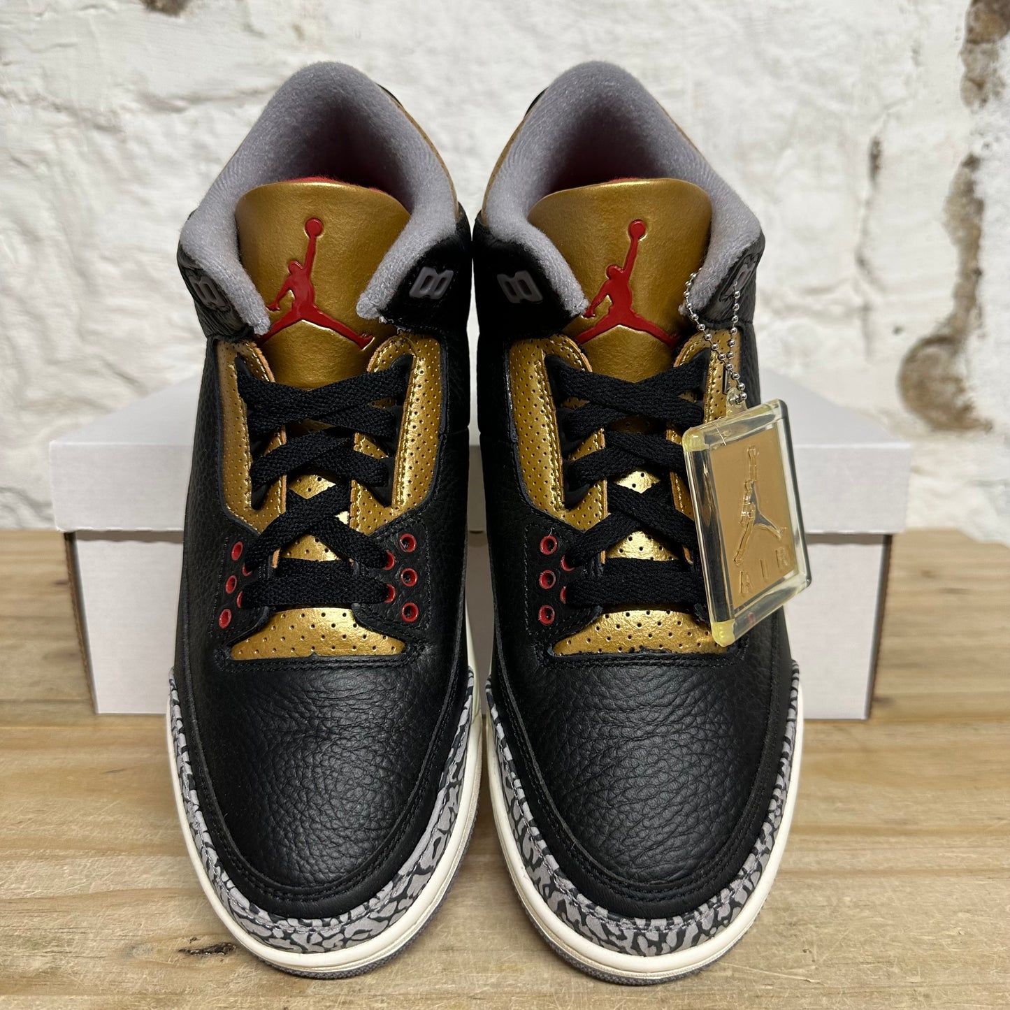 Air Jordan 3 Black Gold Sz 8.5 (10W) DS