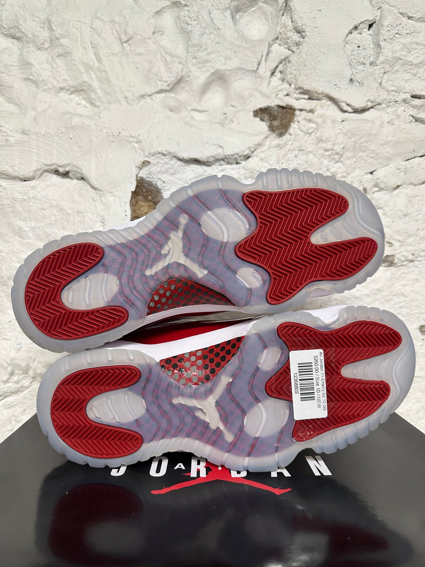 Air Jordan 11 High Cherry Sz 10 DS