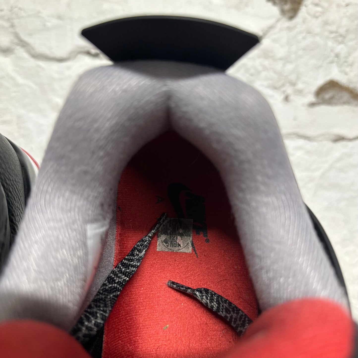 Air Jordan 4 Bred Reimagined Sz 10.5